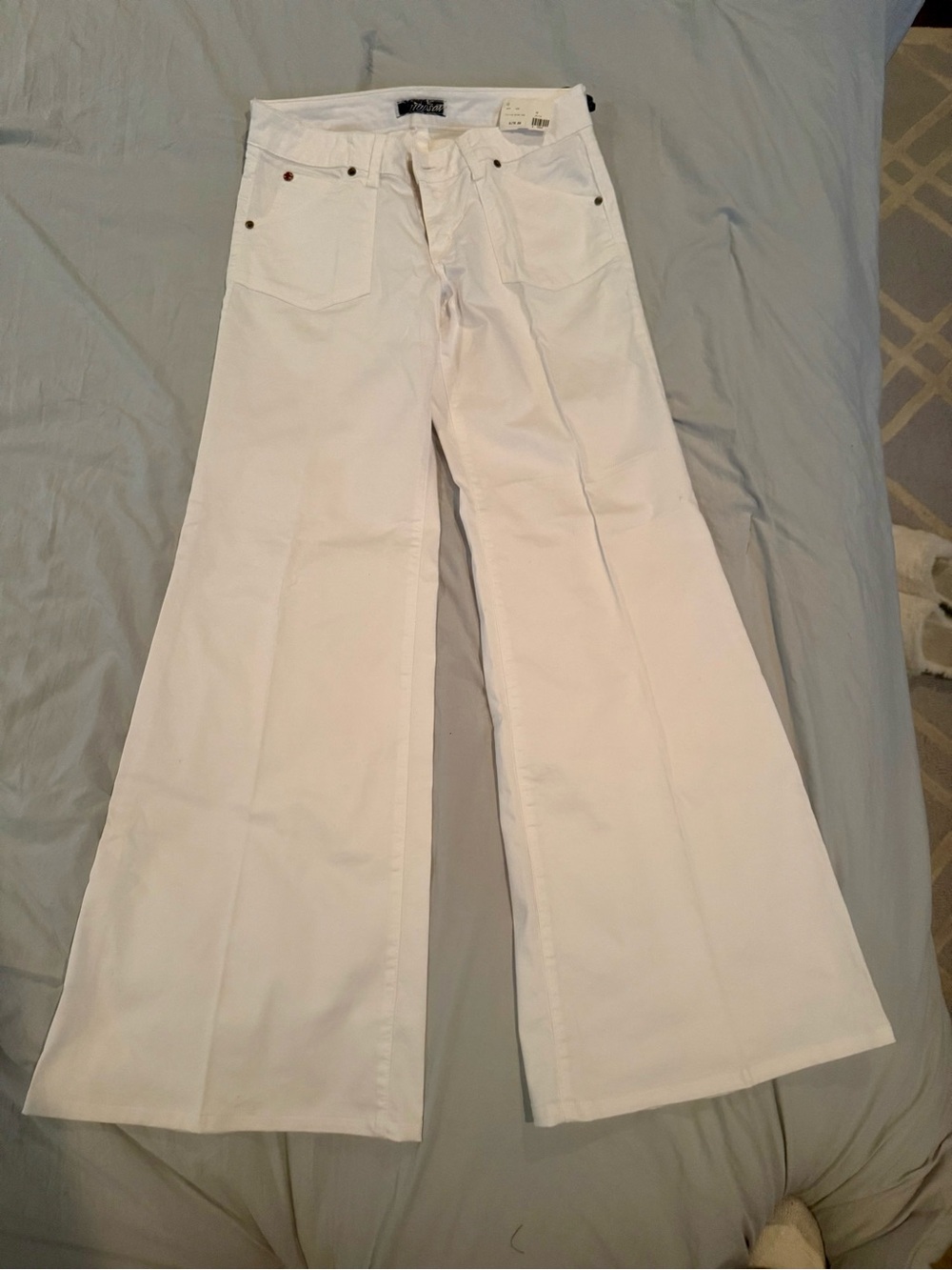 Hudson Jeans White Wide-Leg Flare Jeans